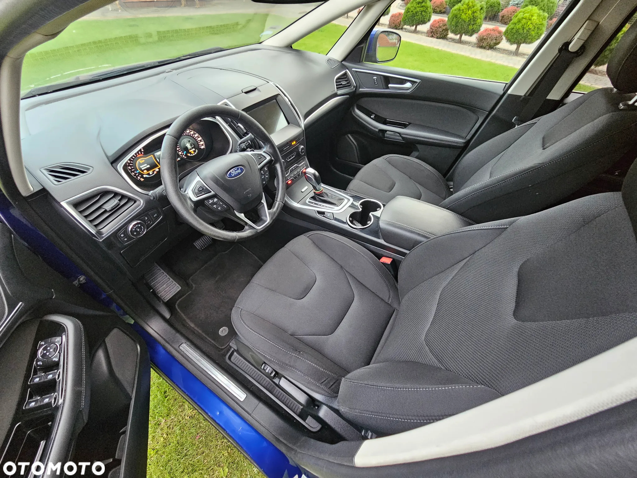 Ford S-Max 2.0 TDCi Titanium PowerShift - 24