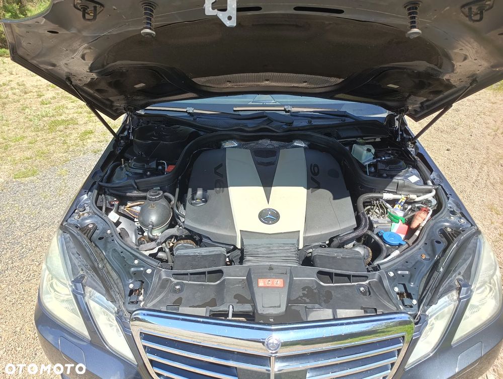 Mercedes-Benz Klasa E 350 CDI BlueEff Avantgarde - 19
