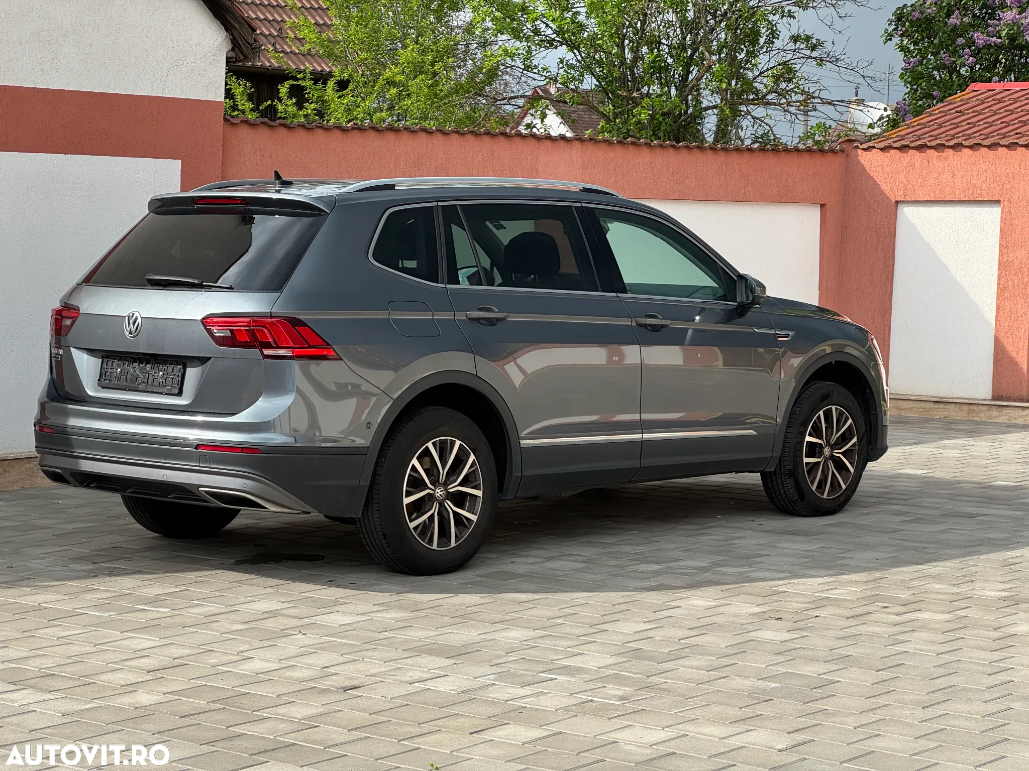 Volkswagen Tiguan Allspace 2.0 TDI SCR DSG Comfortline - 33
