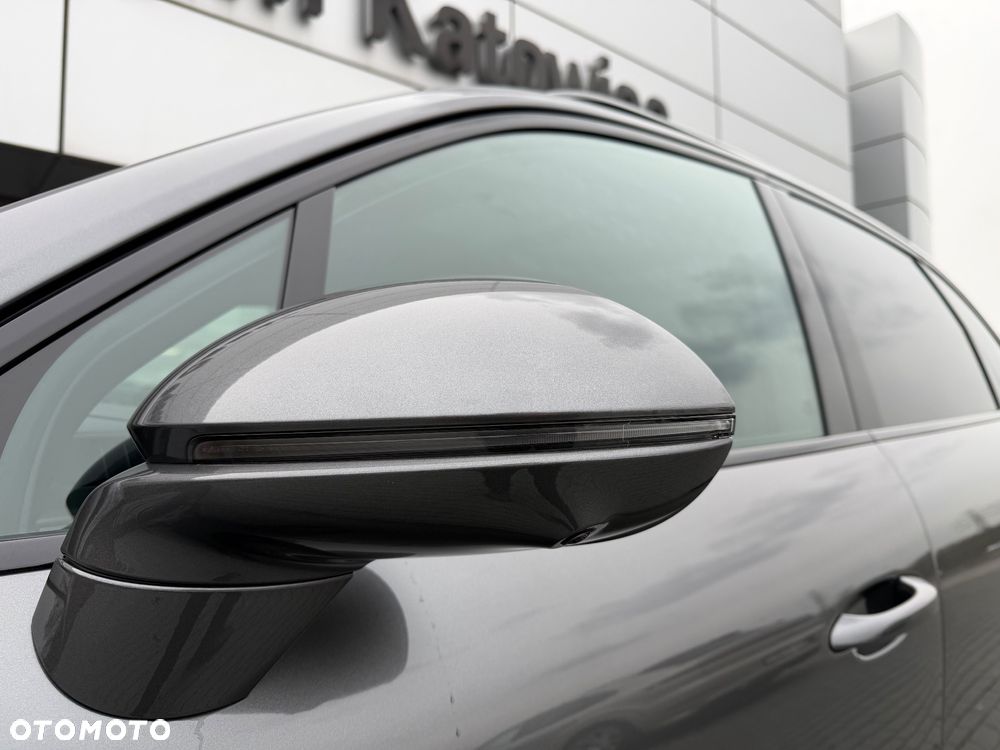 Porsche Cayenne - 21