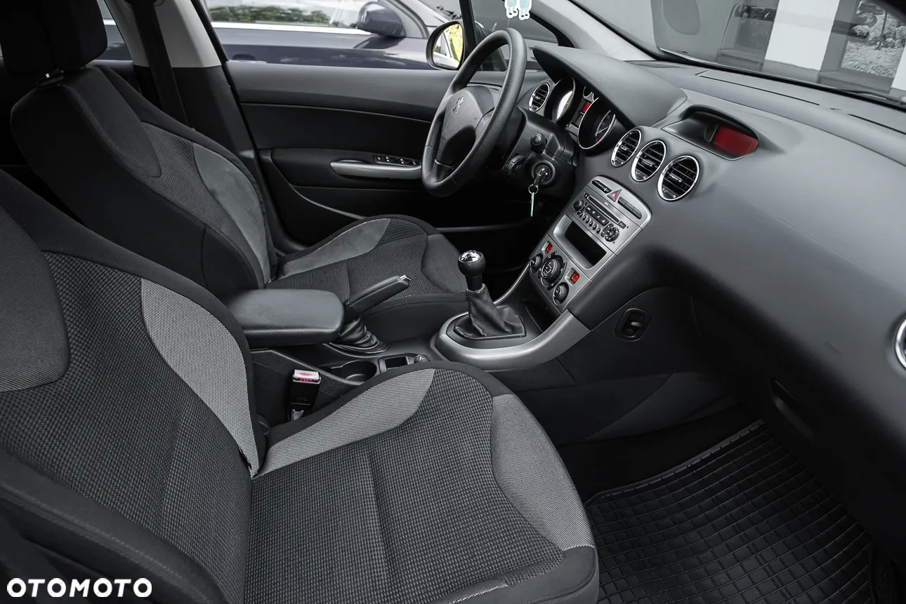 Peugeot 308 120 VTi Sport - 26