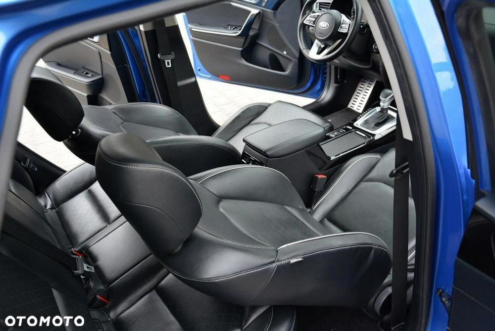 Kia Ceed 1.4 T-GDI L Business Line Plus DCT - 18