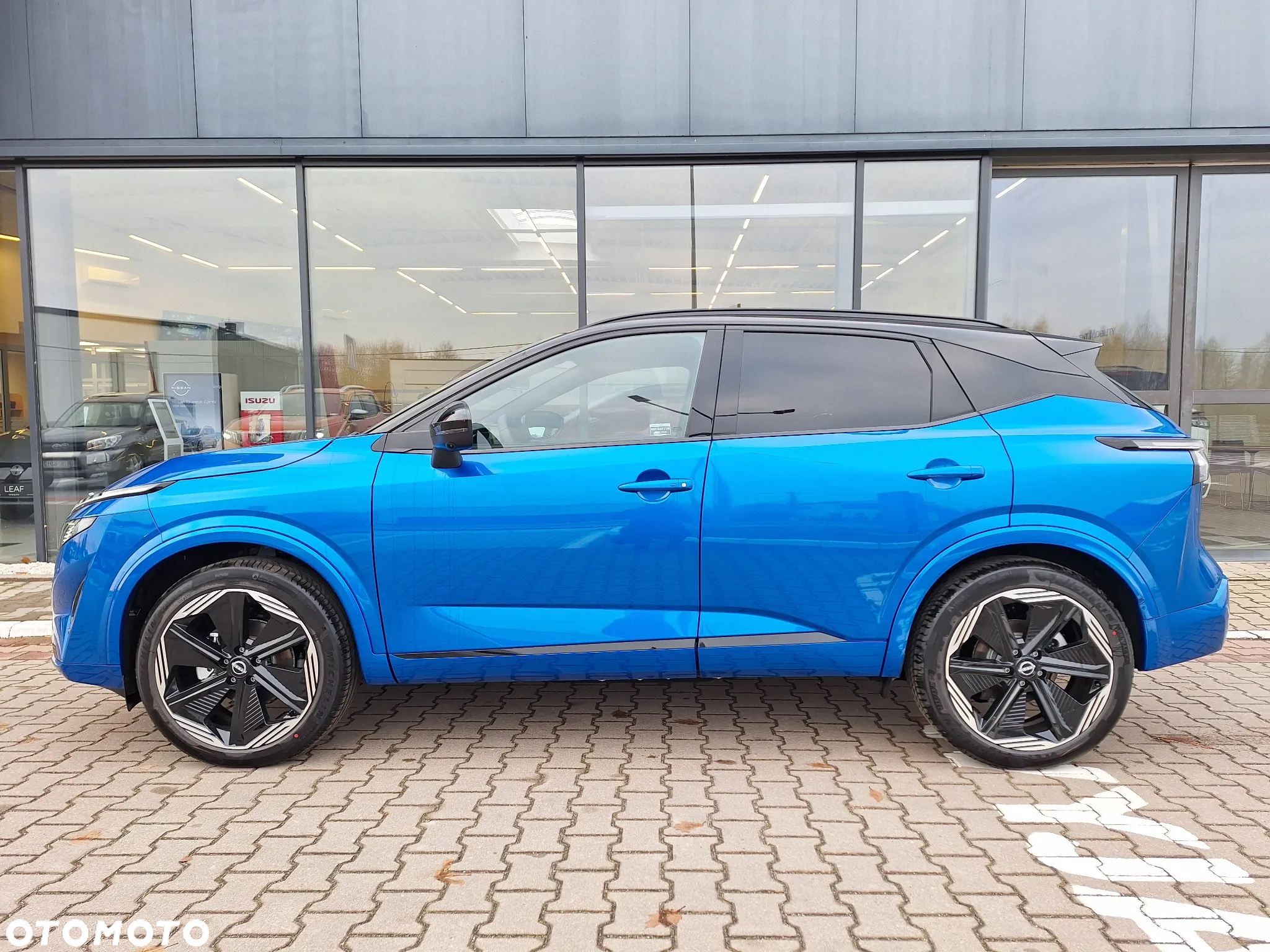 Nissan Qashqai - 2