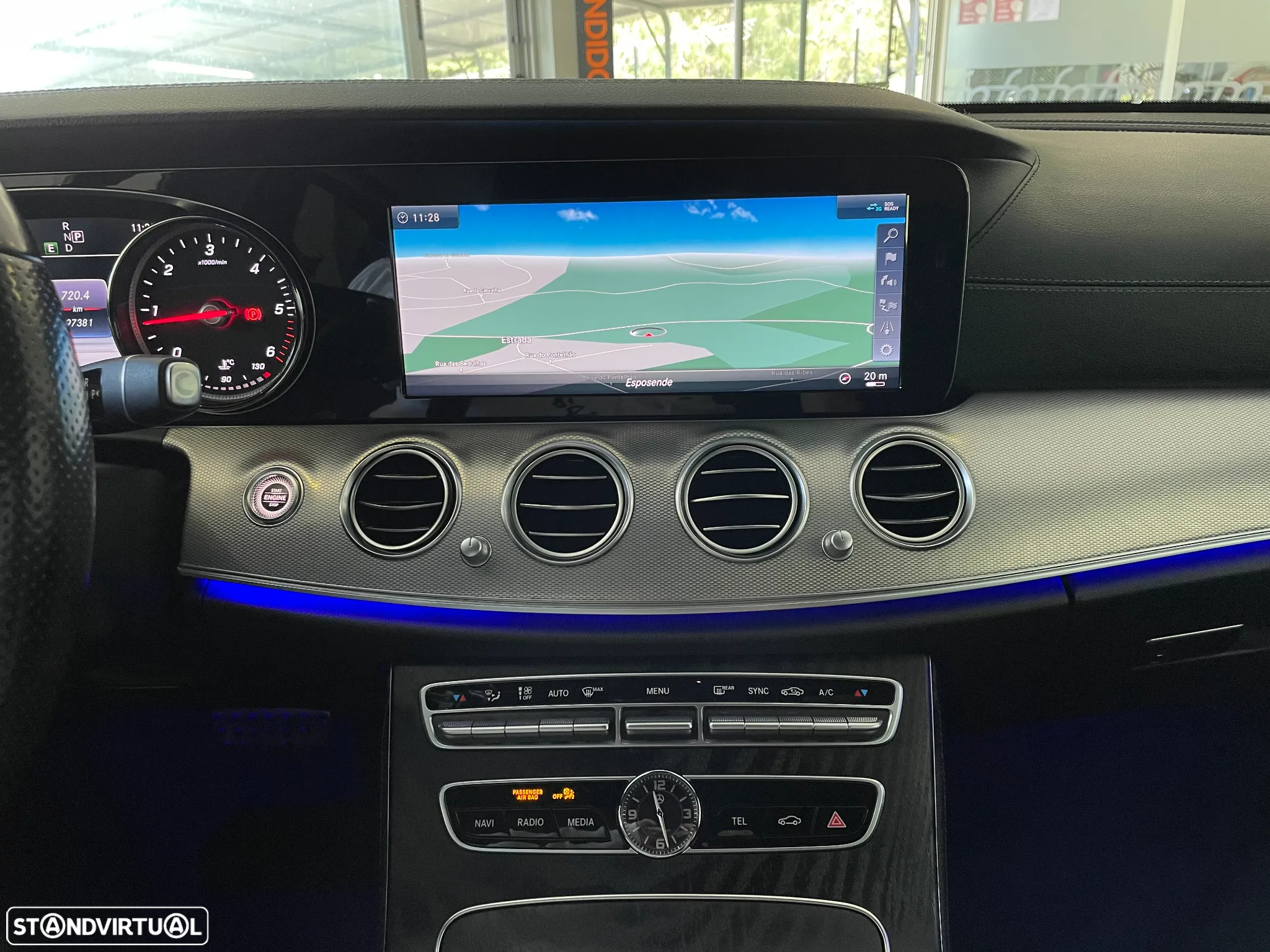 Mercedes-Benz E 220 d AMG - 20