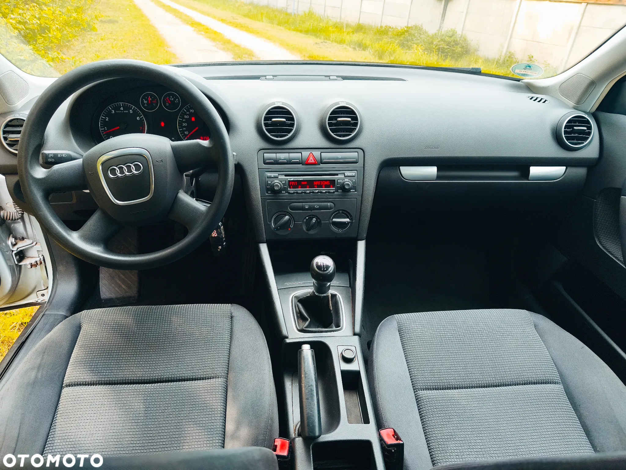 Audi A3 1.6 Ambiente - 17