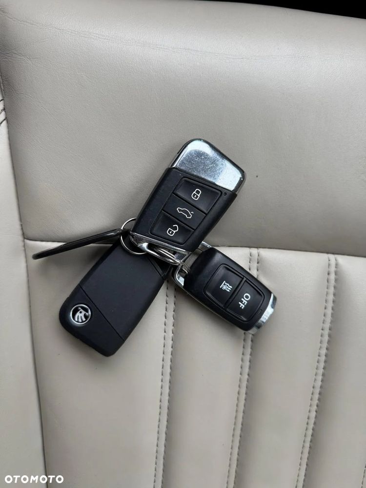 Skoda Superb 2.0 TDI 4x4 L&K DSG - 34