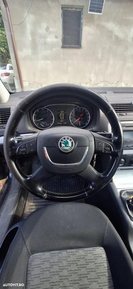Skoda Octavia - 4
