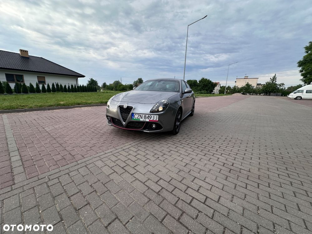 Alfa Romeo Giulietta 1.6 JTDM - 6