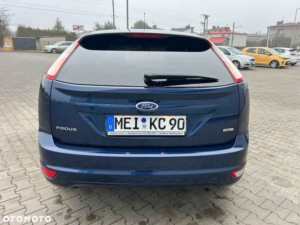 Ford Focus - 17