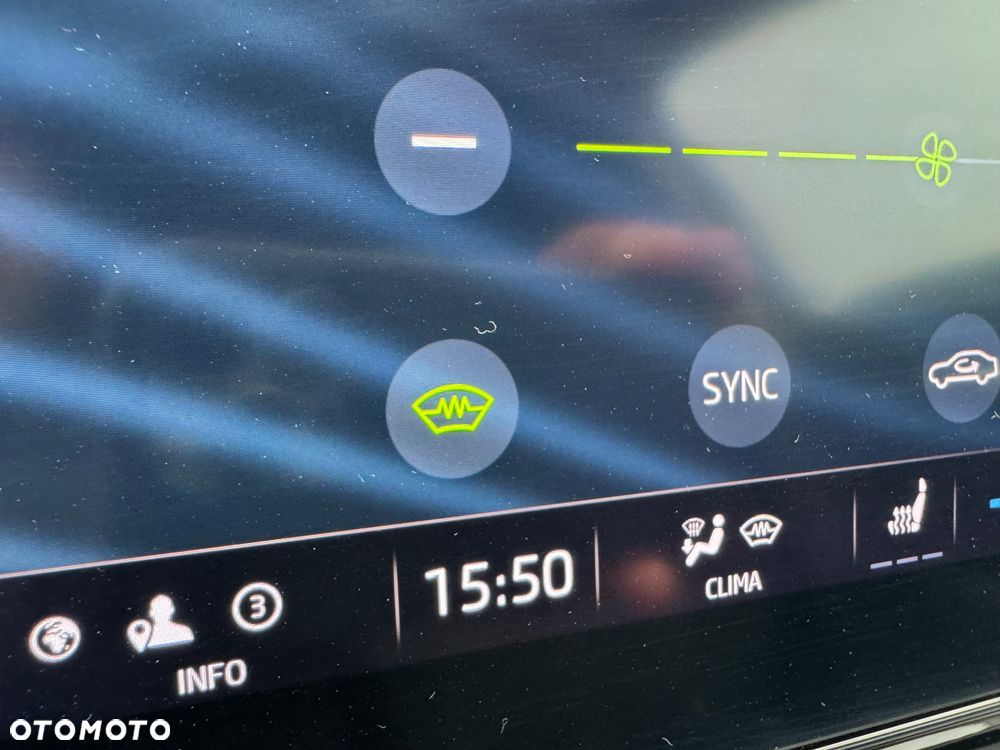 Skoda Octavia 2.0 TDI 4x4 Style DSG - 24