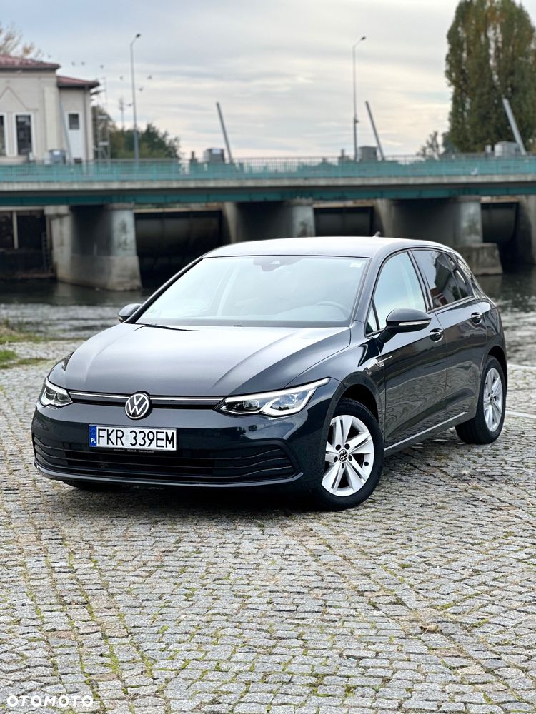 Volkswagen Golf VIII 2.0 TDI - 1