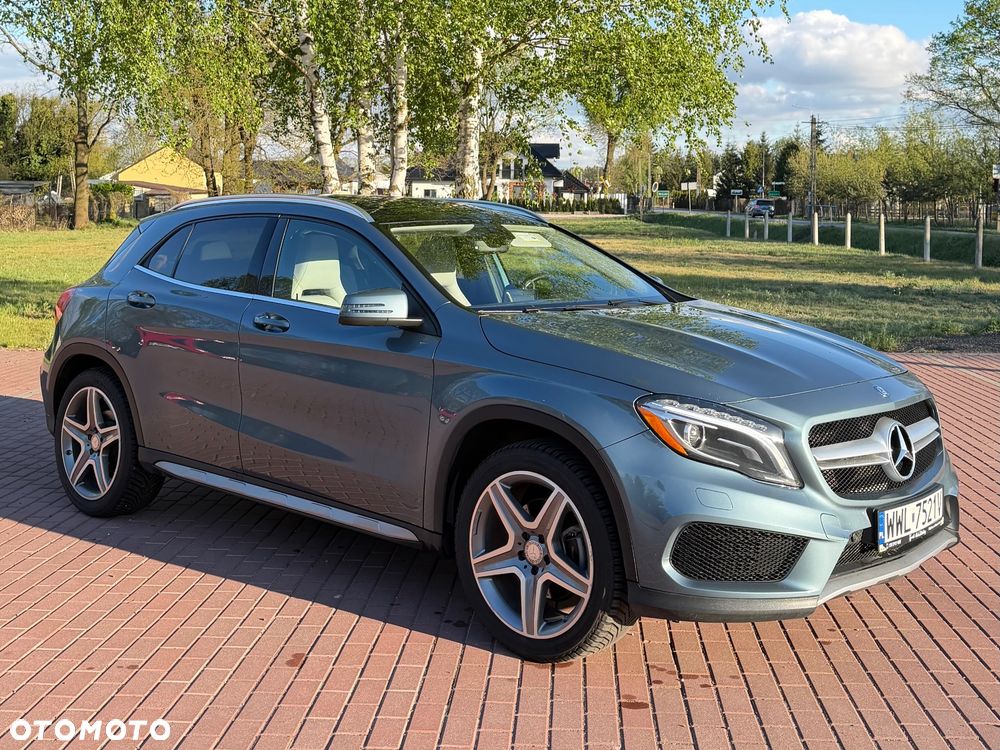 Mercedes-Benz GLA 250 4Matic 7G-DCT AMG Line - 13