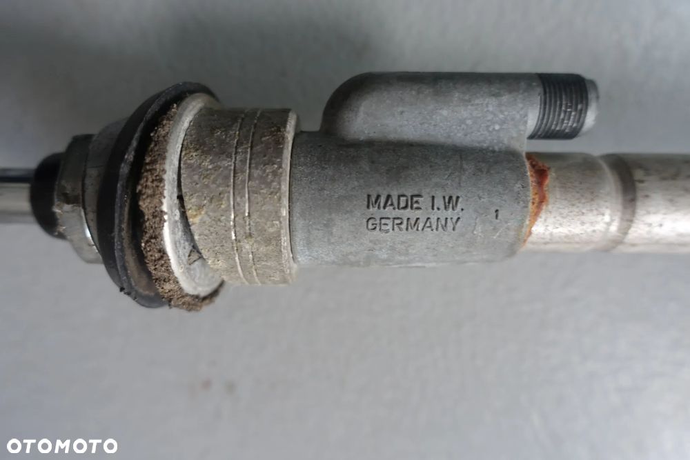 ANTENA MERCEDES 123 COUPE 77r. BECZKA MANUALNA - 4