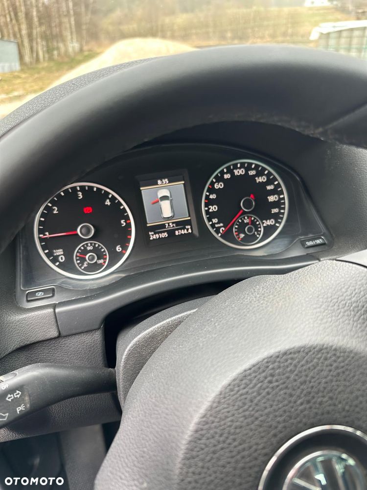 Volkswagen Tiguan - 6