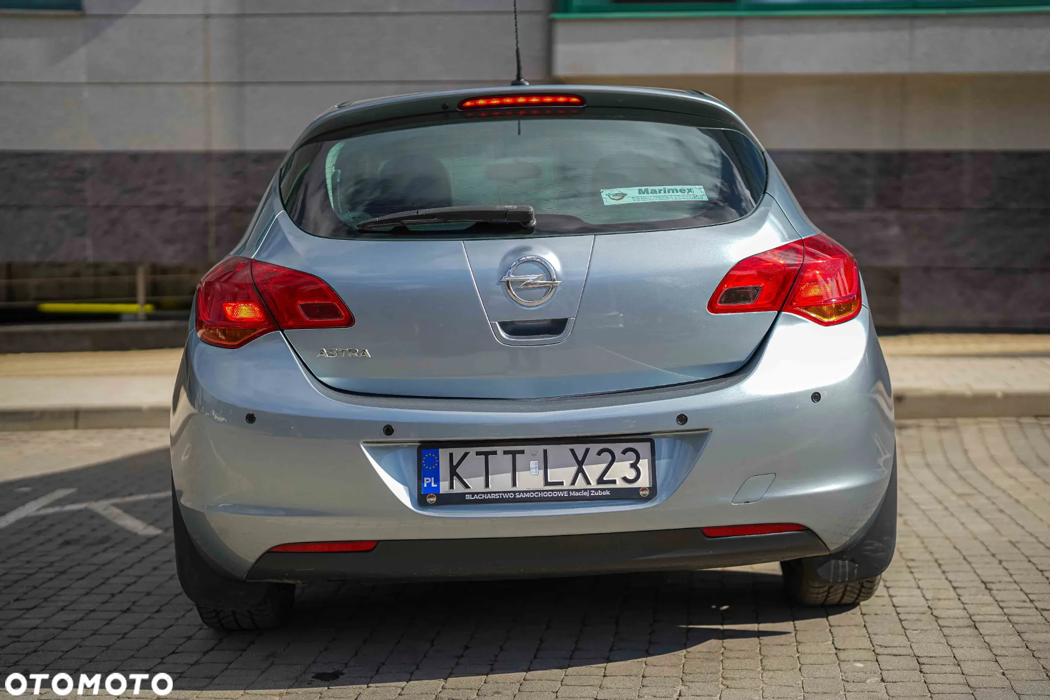 Opel Astra - 2