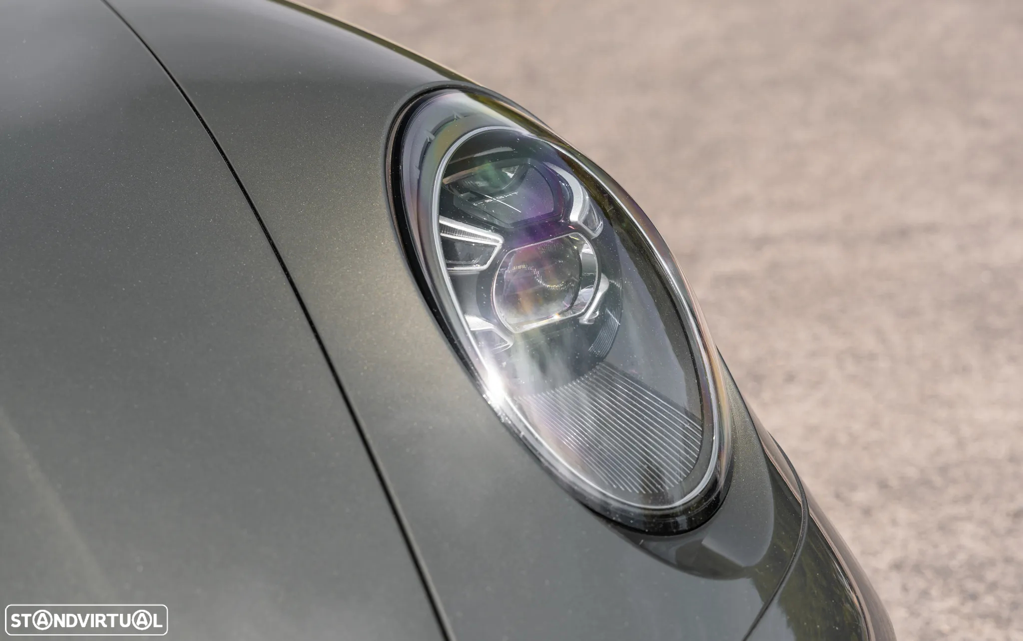 Porsche 911 (992) Carrera 4S PDK - 10