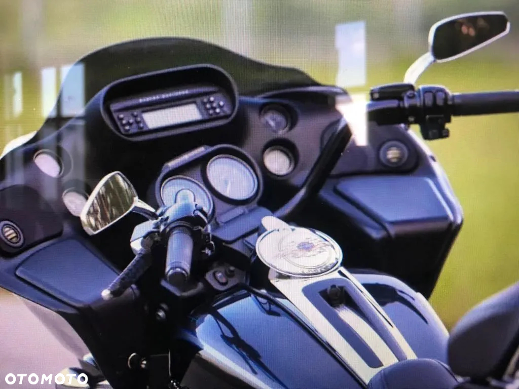 Harley-Davidson Touring Road Glide - 3