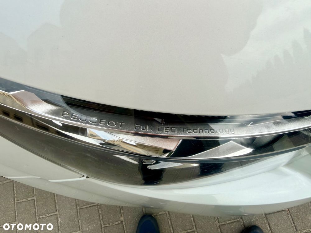 Peugeot 5008 BlueHDi 150 Allure - 10