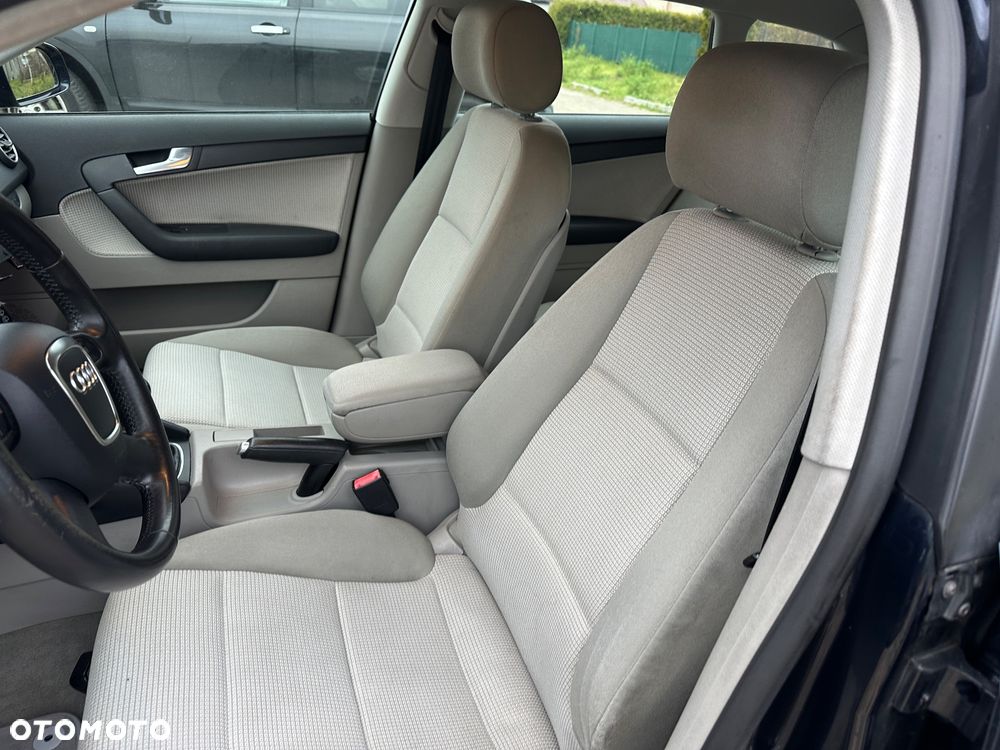 Audi A3 Sportback 1.8 TFSI Ambiente - 16