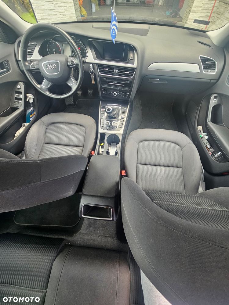 Audi A4 Avant - 7