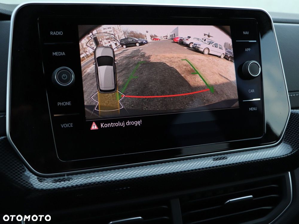 Volkswagen T-Cross - 22