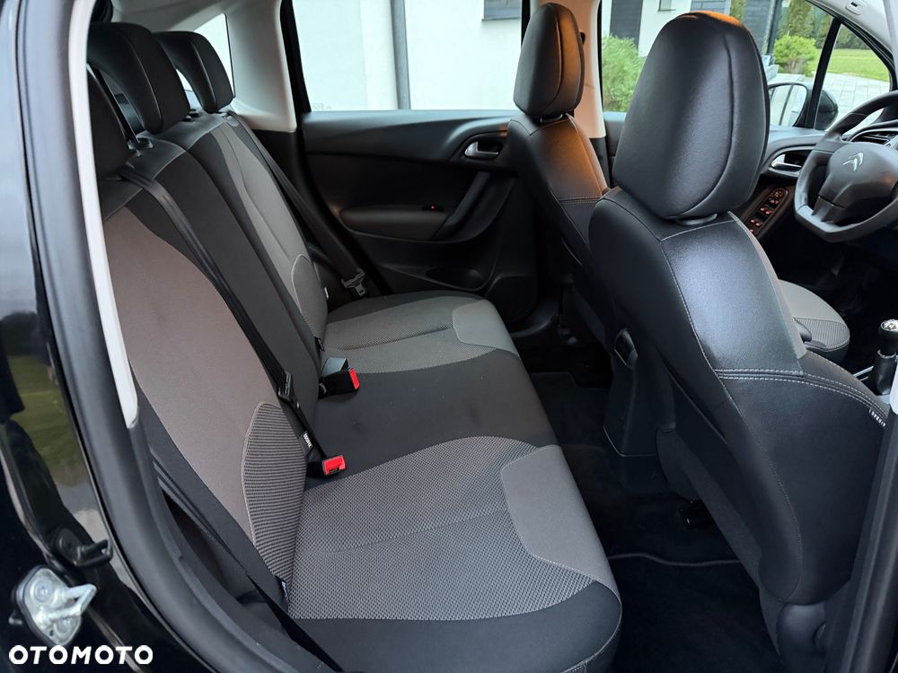 Citroën C3 Pure Tech 82 SHINE - 13