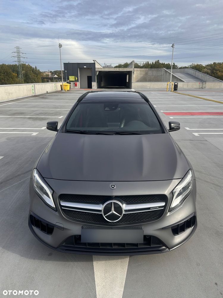 Mercedes-Benz GLA AMG 45 4-Matic - 31