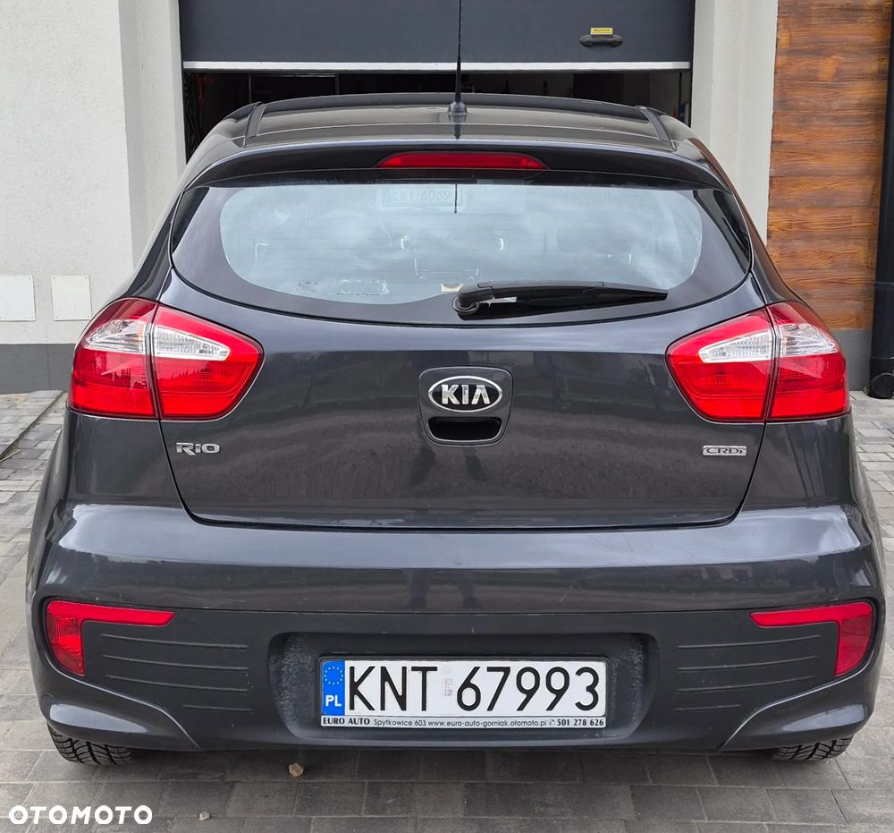 Kia Rio 1.1 crdi M - 6