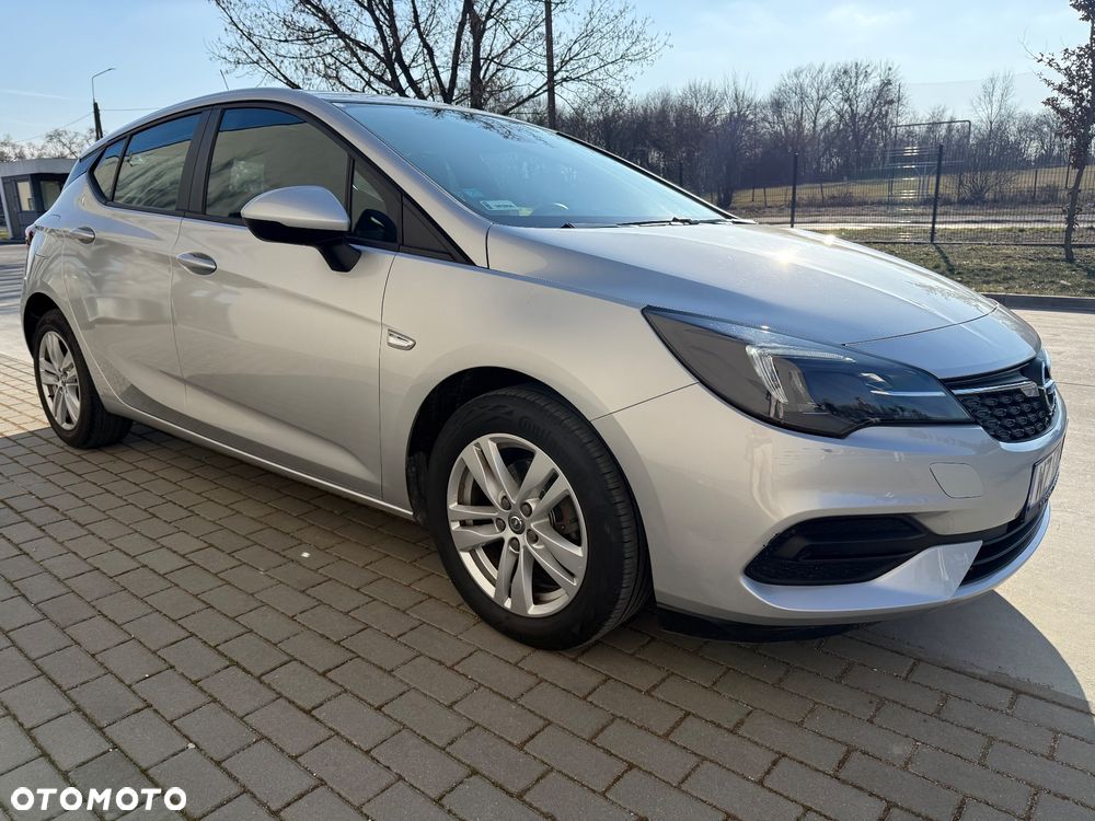 Opel Astra 1.2 T Edition S&S - 11