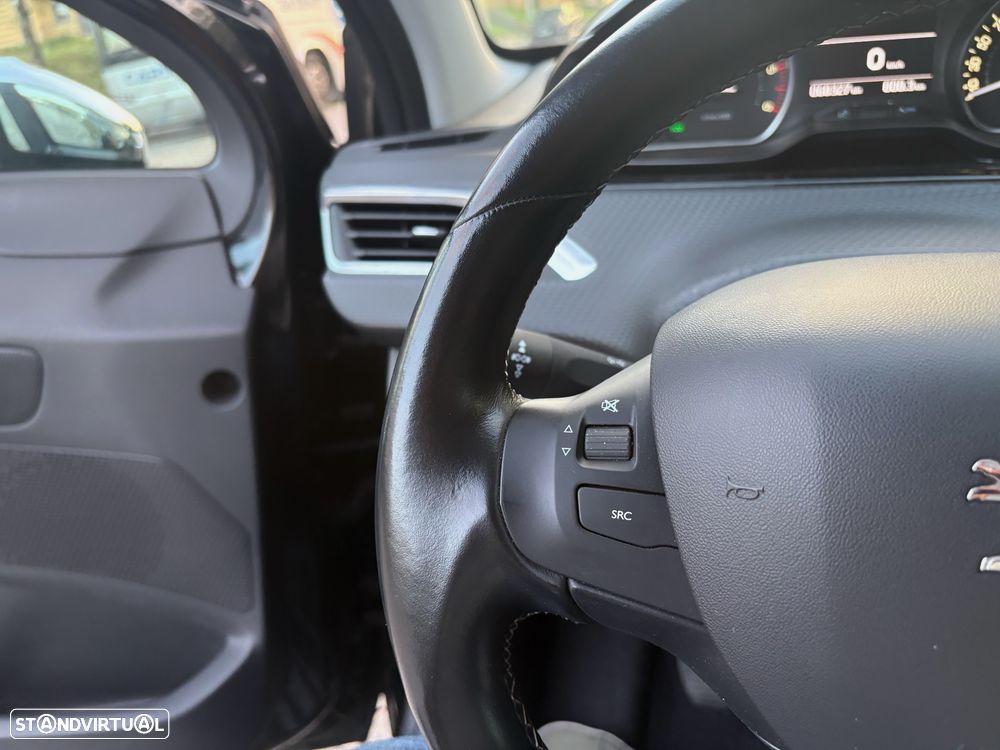 Peugeot 208 1.6 BlueHDi Allure - 12