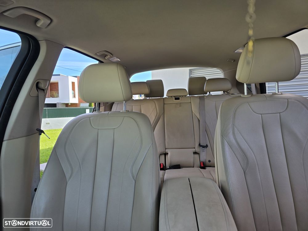 BMW X5 25 d sDrive Pack M - 7