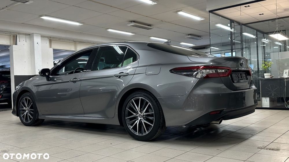 Toyota Camry 2.5 Hybrid Executive CVT - 5