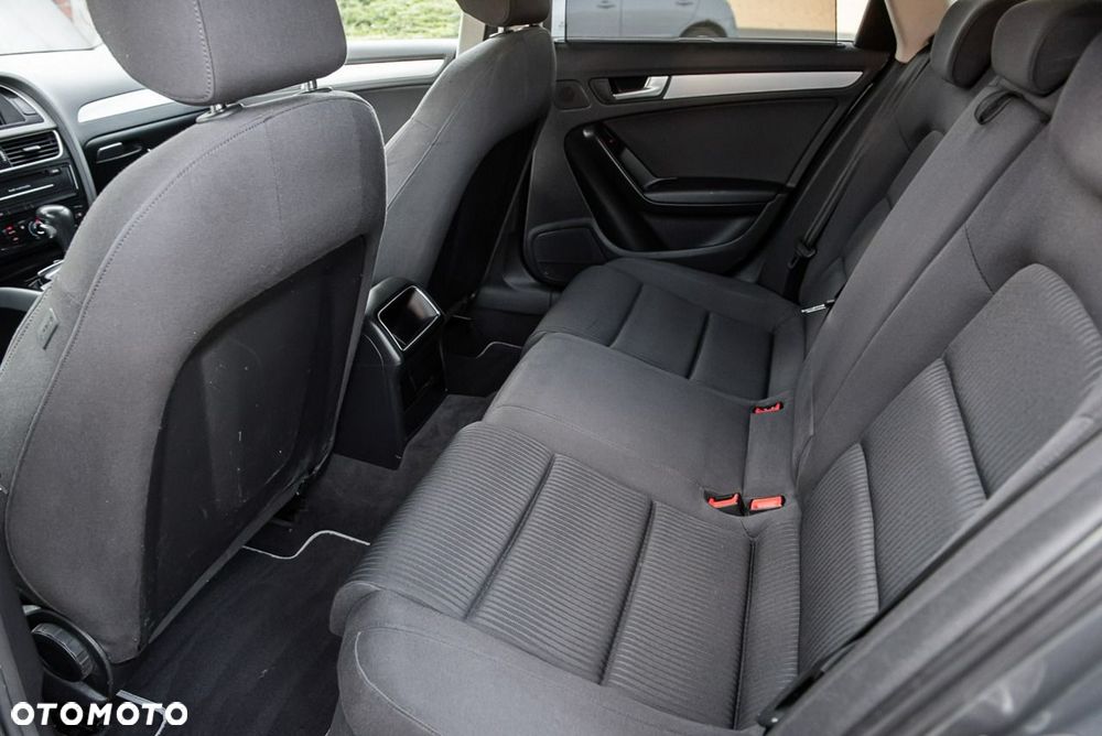 Audi A4 Avant - 7