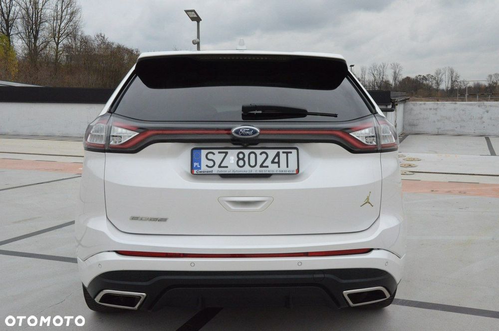 Ford Edge - 15