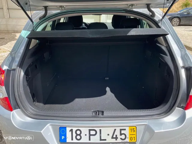Citroën C4 1.2 PureTech Feel - 11
