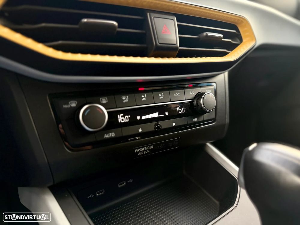 SEAT Arona 1.0 TSI Style DSG - 24