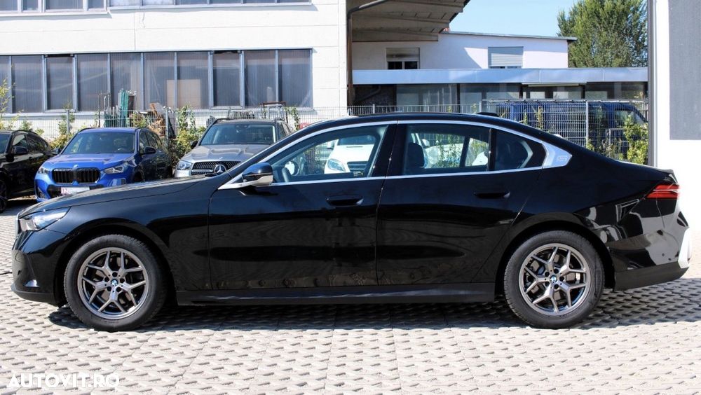 BMW 5 Series 2025 — imagine 33