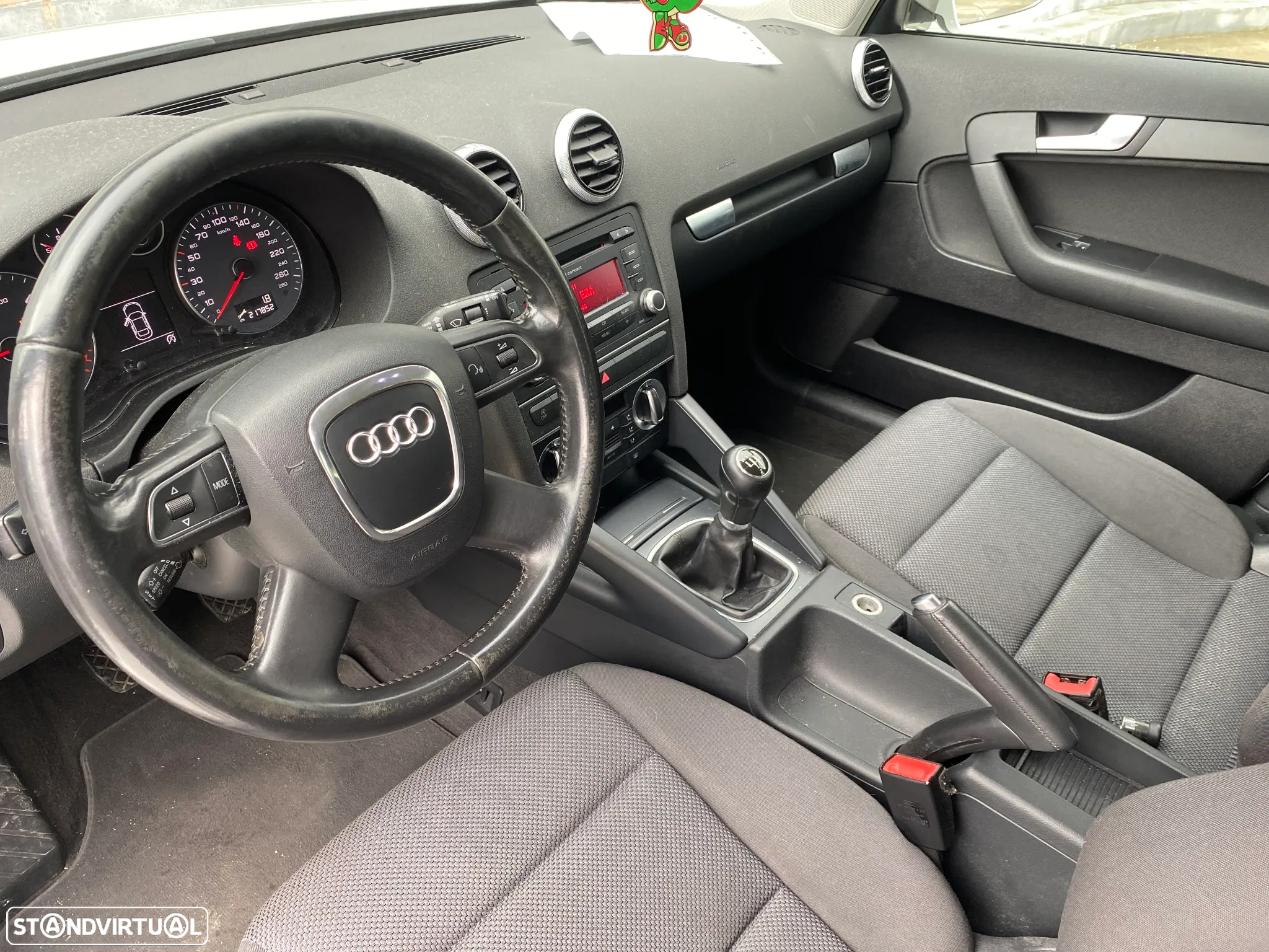 Audi A3 Sportback 1.6 TDI Attraction - 8