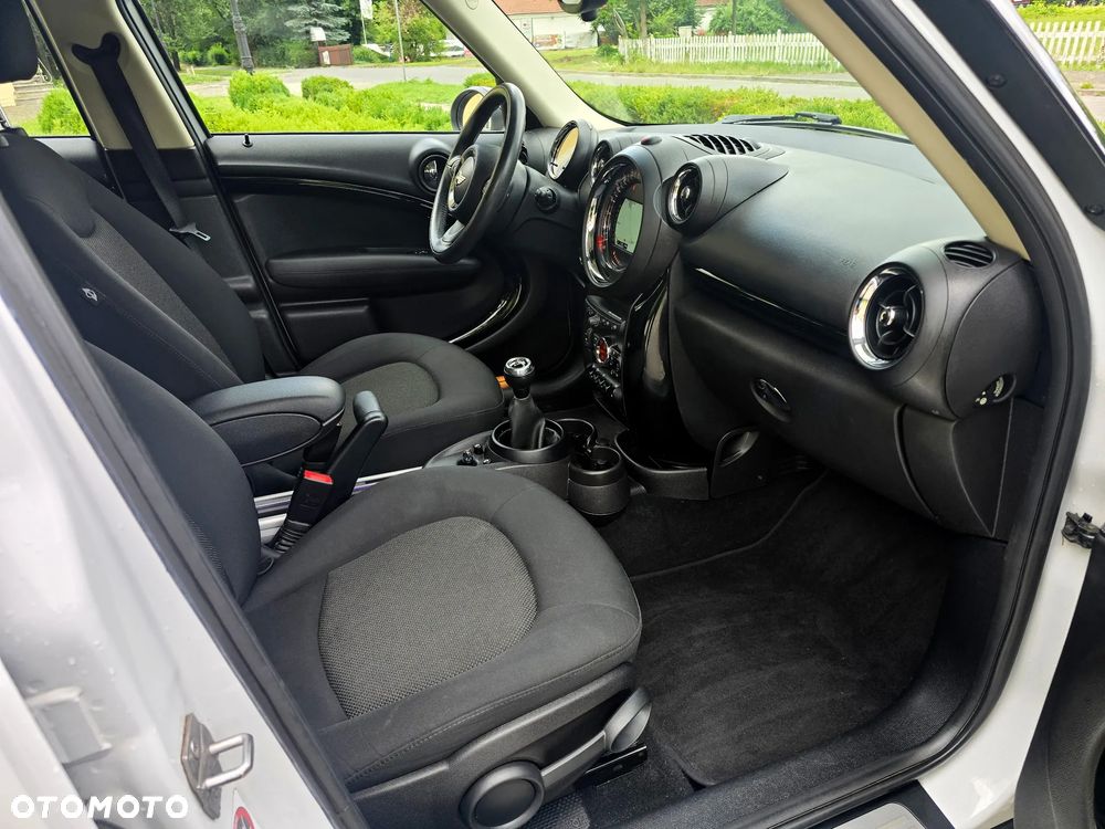 MINI Countryman One - 17