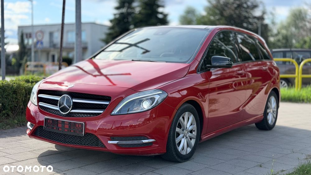 Mercedes-Benz Klasa B 180 BlueEFFICIENCY Edition - 1