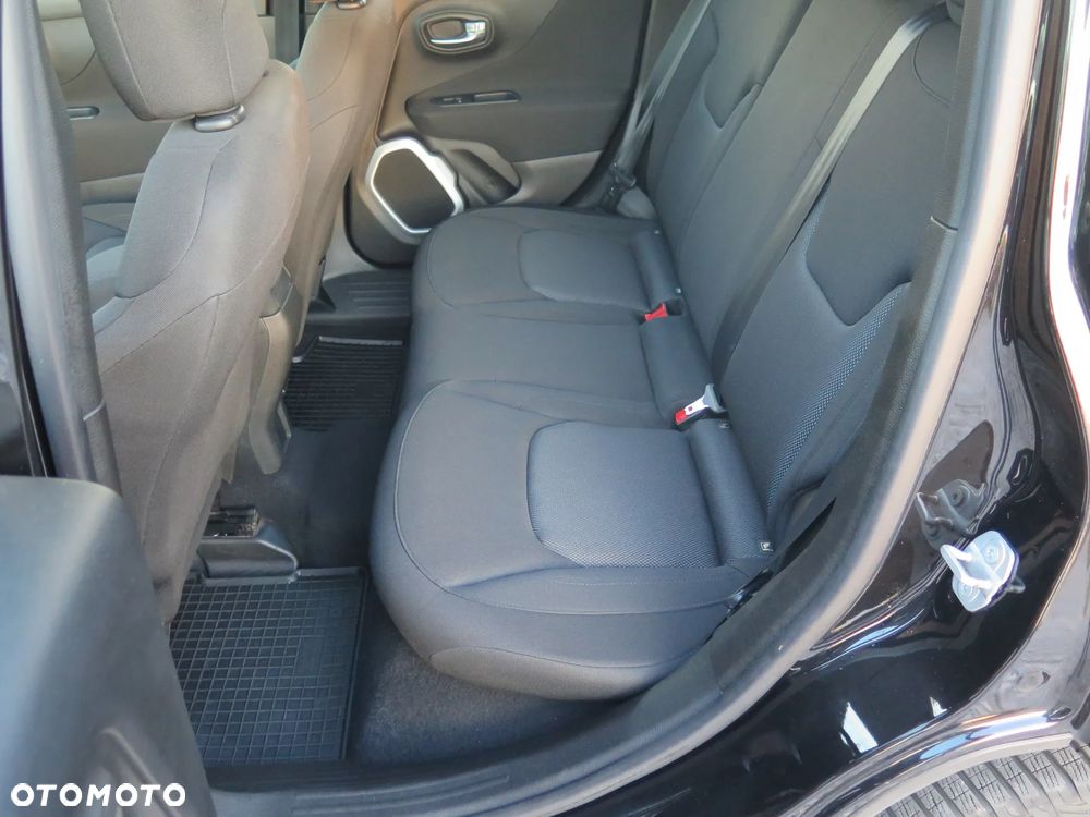 Jeep Renegade - 28
