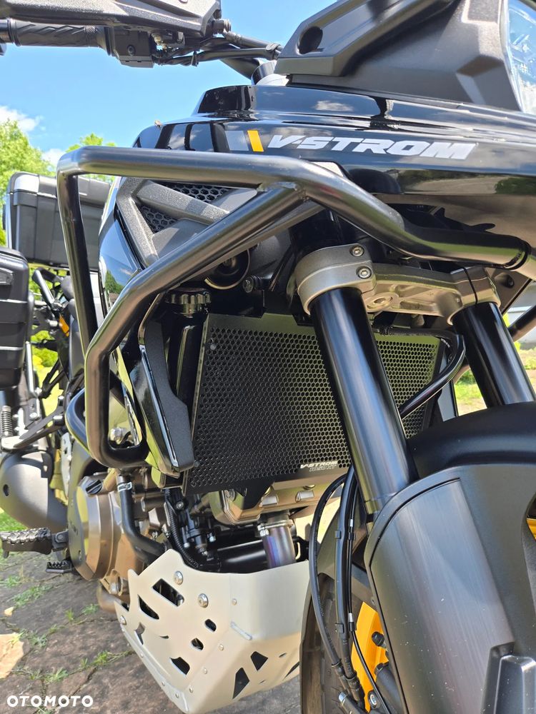 Suzuki V-STROM - 26