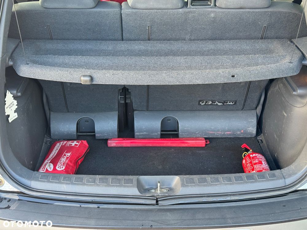 Mitsubishi Colt 1.5 DI-D Invite - 27