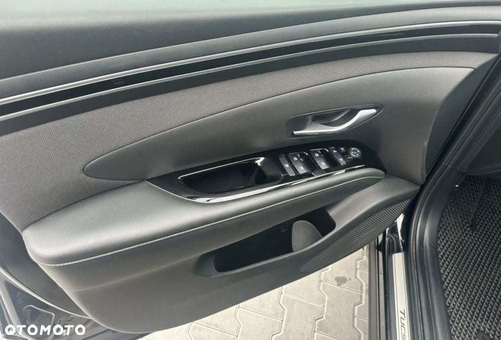 Hyundai Tucson 1.6 T-GDi HEV 2WD Advantage - 13