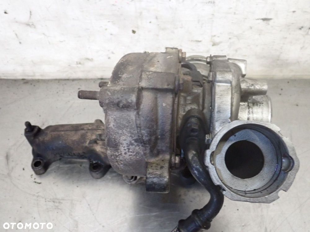TURBOSPRĘŻARKA VOLKSWAGEN PASSAT 1.9 038145702J GT1719VA - 8