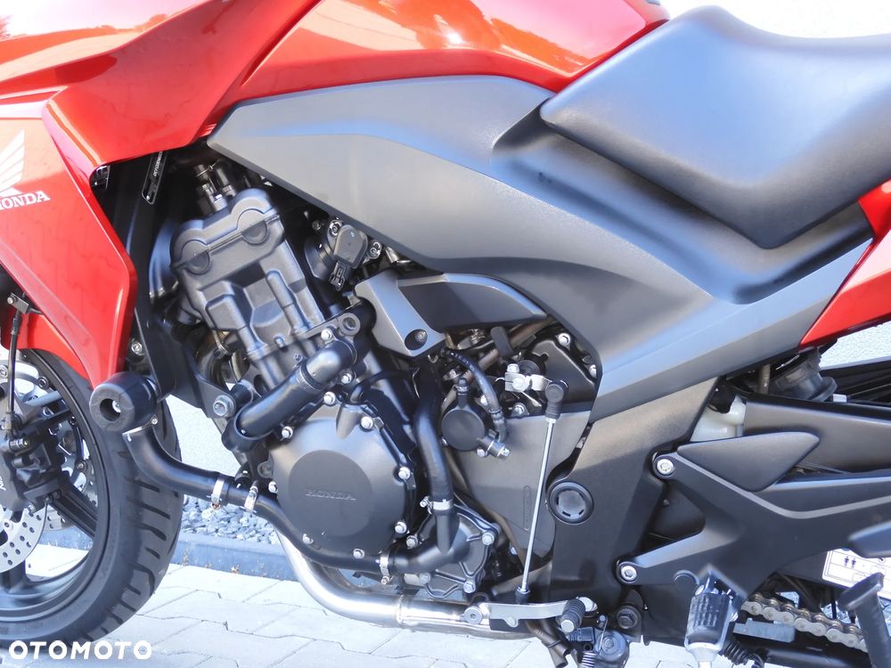 Honda CBF - 33