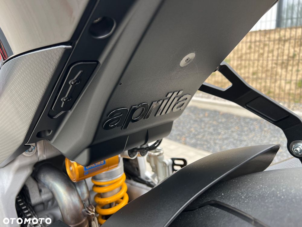 Aprilia Tuono - 20