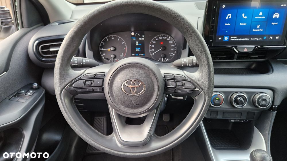Toyota Yaris - 11