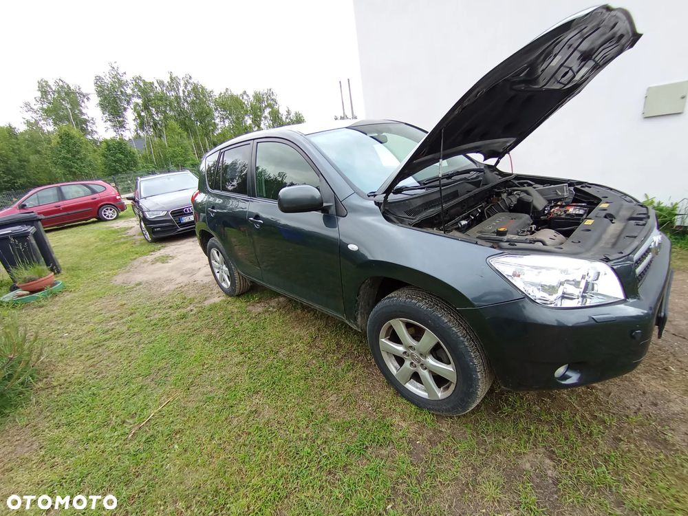 Toyota RAV4 2.0 VVT-i Sol - 3