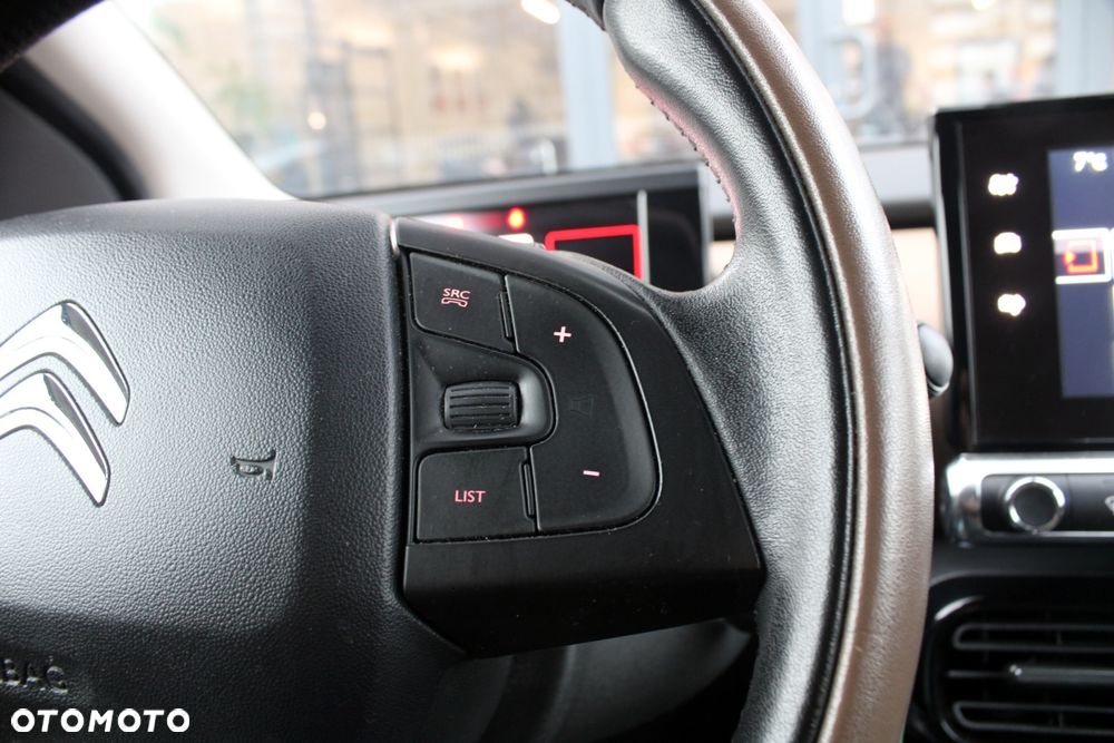 Citroën C4 Cactus 1.2 PureTech Live S&S - 17